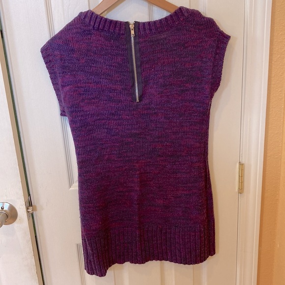 Very elegant woolen top - Picture 2 of 2